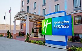 Holiday Inn Express in Brooklyn New York