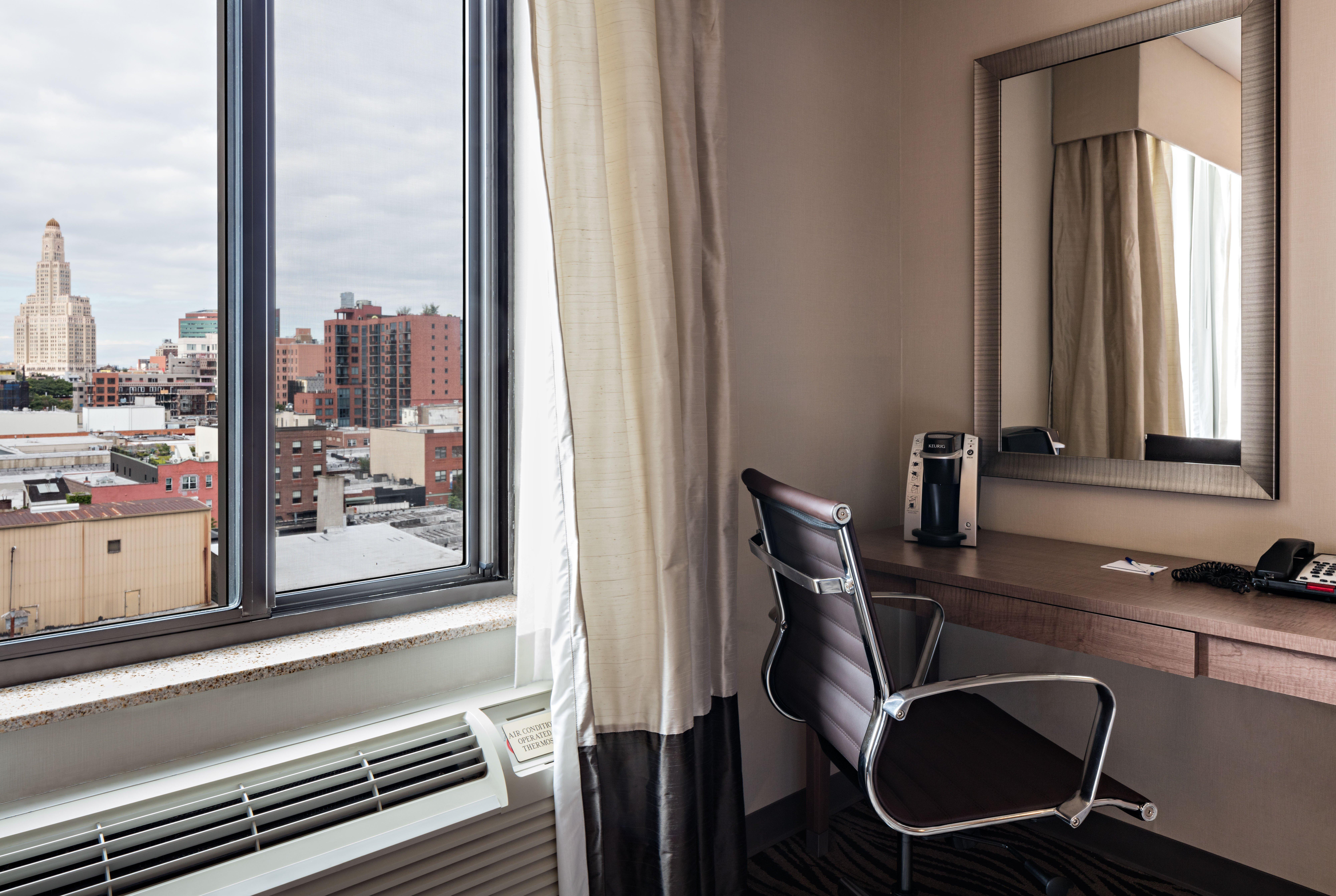 Holiday Inn Express Brooklyn, An Ihg Hotel New York Exterior photo